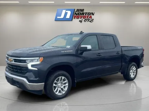 Gray 2024 Chevrolet Silverado 1500 LT for sale in Oklahoma City, OK
