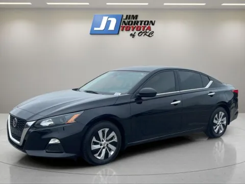 Black 2022 Nissan Altima 2.5 S for sale in Oklahoma City, OK
