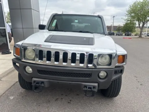 Photos of 2007 Hummer H3 SUV for sale in Oklahoma City, OK at Jim Norton Toyota Of OKC