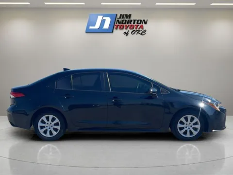 More photos of 2021 Toyota Corolla LE at Jim Norton Toyota Of OKC, OK