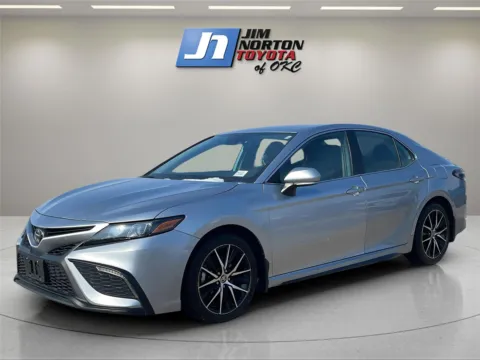 Silver 2024 Toyota Camry SE for sale in Oklahoma City, OK