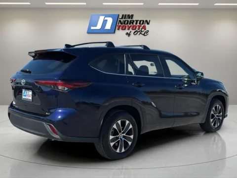 More photos of 2025 Toyota Highlander XLE at Jim Norton Toyota Of OKC, OK