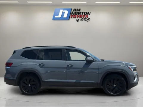 More photos of 2025 Volkswagen Atlas 2.0T SE w/Technology at Jim Norton Toyota Of OKC, OK