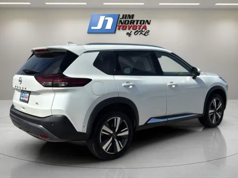 More photos of 2023 Nissan Rogue SL at Jim Norton Toyota Of OKC, OK