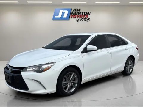 White 2015 Toyota Camry SE for sale in Oklahoma City, OK