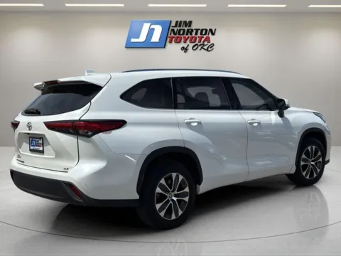 More photos of 2020 Toyota Highlander XLE at Jim Norton Toyota Of OKC, OK