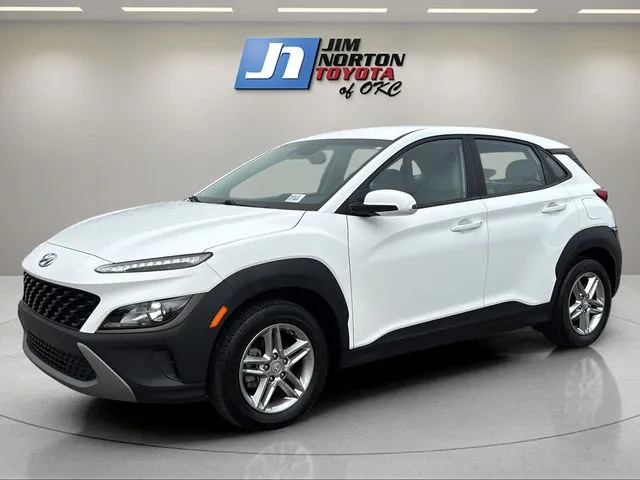 White 2023 Hyundai Kona SE for sale in Oklahoma City, OK