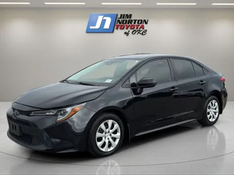Black 2022 Toyota Corolla LE for sale in Oklahoma City, OK