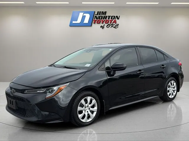 Black 2022 Toyota Corolla LE for sale in Oklahoma City, OK