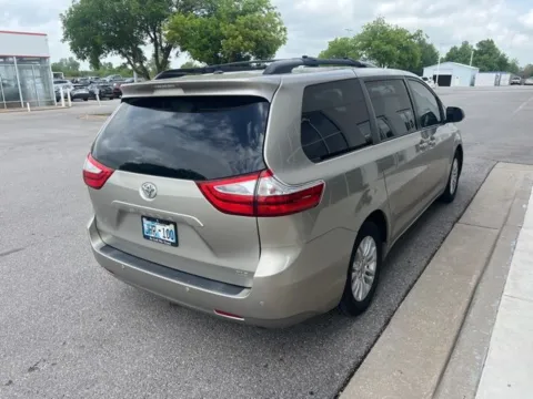 More photos of 2015 Toyota Sienna XLE at Jim Norton Toyota Of OKC, OK
