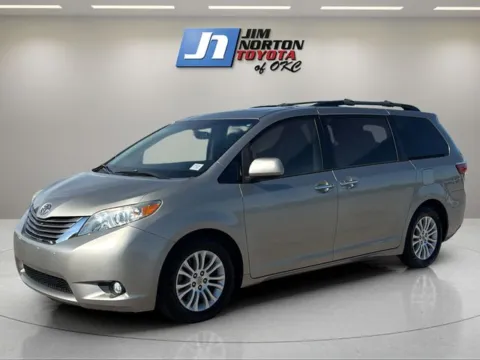 Beige 2015 Toyota Sienna XLE for sale in Oklahoma City, OK
