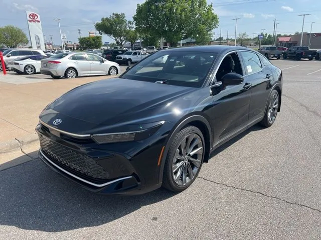 Black 2026 Toyota Crown Limited for sale in Oklahoma City, OK