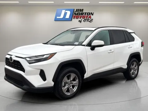 White 2025 Toyota RAV4 XLE for sale in Oklahoma City, OK
