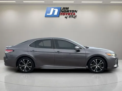 More photos of 2018 Toyota Camry SE at Jim Norton Toyota Of OKC, OK