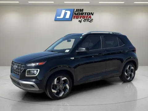 Black 2020 Hyundai Venue SEL for sale in Oklahoma City, OK