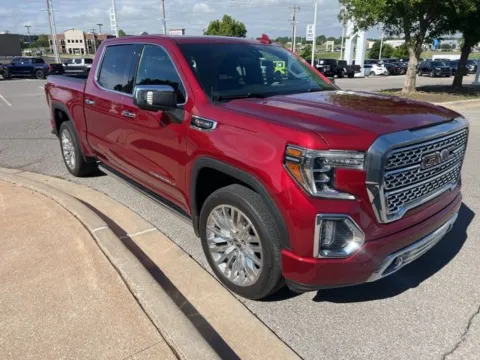 More photos of 2019 GMC Sierra 1500 Denali at Jim Norton Toyota Of OKC, OK
