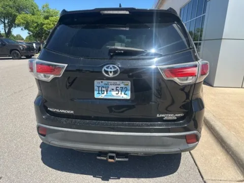 More photos of 2015 Toyota Highlander Limited Platinum V6 at Jim Norton Toyota Of OKC, OK
