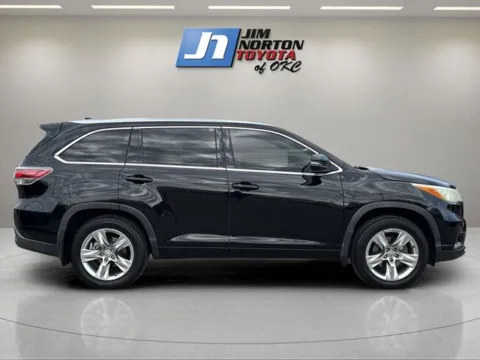 More photos of 2015 Toyota Highlander Limited Platinum V6 at Jim Norton Toyota Of OKC, OK