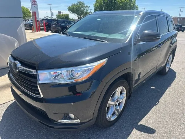 Black 2015 Toyota Highlander Limited Platinum V6 for sale in Oklahoma City, OK