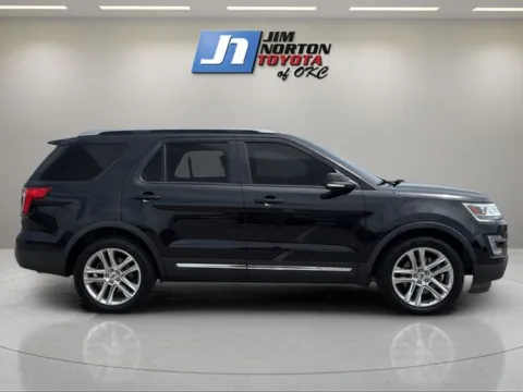 More photos of 2017 Ford Explorer XLT at Jim Norton Toyota Of OKC, OK