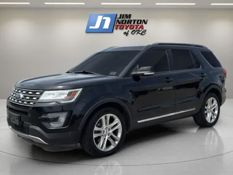 Black 2017 Ford Explorer XLT for sale in Oklahoma City, OK