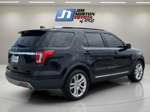 More photos of 2017 Ford Explorer XLT at Jim Norton Toyota Of OKC, OK