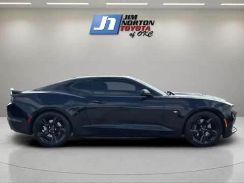 More photos of 2020 Chevrolet Camaro SS at Jim Norton Toyota Of OKC, OK