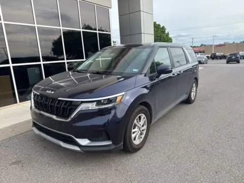 Blue 2023 Kia Carnival LX for sale in Oklahoma City, OK