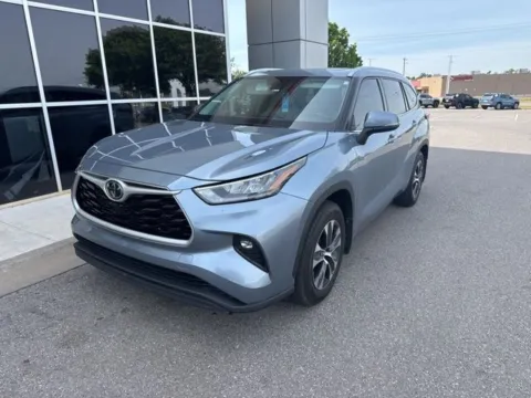 Unknown 2020 Toyota Highlander XLE for sale in Oklahoma City, OK