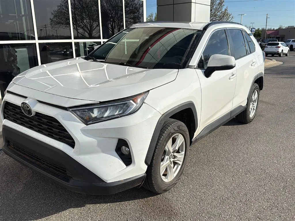 2021 Toyota RAV4 XLE for sale in Oklahoma City, OK