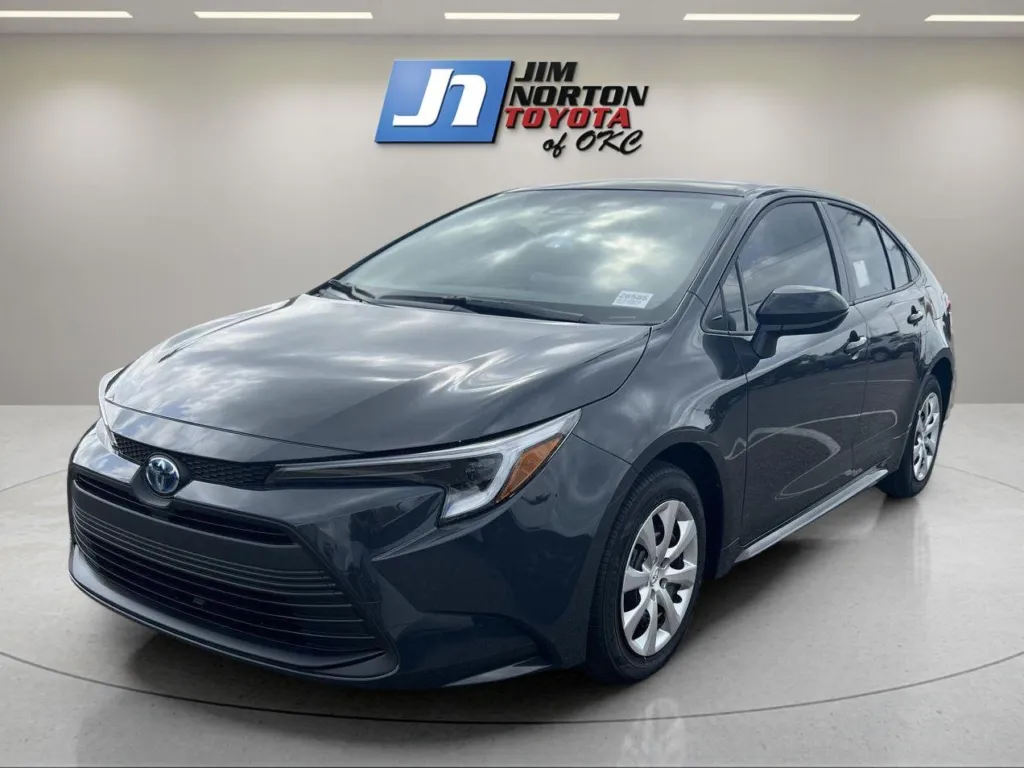 2025 Toyota Corolla Hybrid LE for sale in Oklahoma City, OK