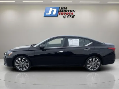 More photos of 2023 Nissan Altima 2.5 SL at Jim Norton Toyota Of OKC, OK