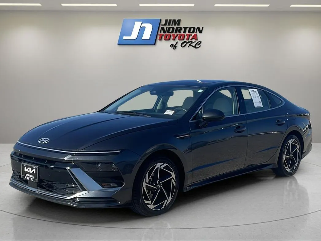 Gray 2024 Hyundai Sonata SEL for sale in Oklahoma City, OK