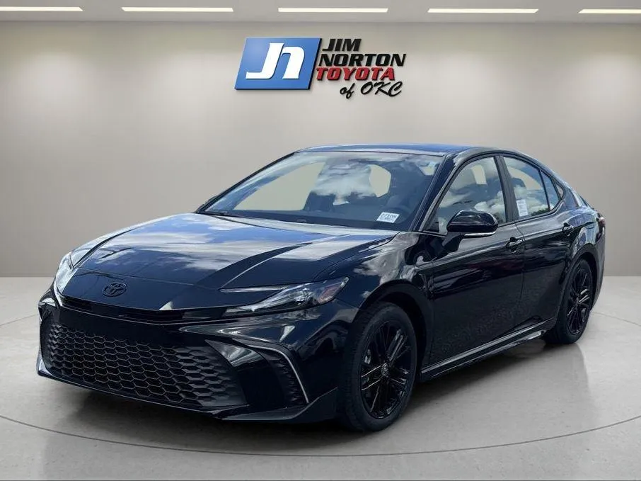 2025 Toyota Camry SE for sale in Oklahoma City, OK
