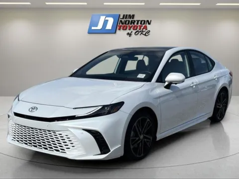 White 2025 Toyota Camry XSE for sale in Oklahoma City, OK