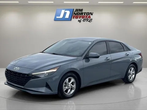 Gray 2021 Hyundai Elantra SE for sale in Oklahoma City, OK