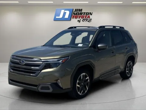 Green 2025 Subaru Forester Limited for sale in Oklahoma City, OK