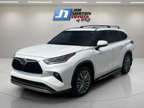 White 2021 Toyota Highlander Hybrid Platinum for sale in Oklahoma City, OK