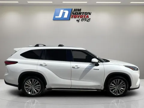 More photos of 2021 Toyota Highlander Hybrid Platinum at Jim Norton Toyota Of OKC, OK