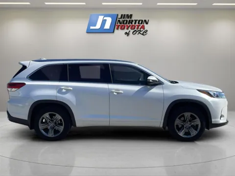 More photos of 2018 Toyota Highlander Limited Platinum at Jim Norton Toyota Of OKC, OK