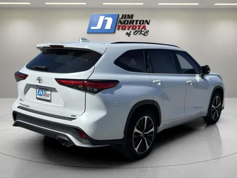 More photos of 2022 Toyota Highlander XSE at Jim Norton Toyota Of OKC, OK