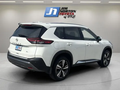 More photos of 2023 NISSAN Rogue SL at Jim Norton Toyota Of OKC, OK
