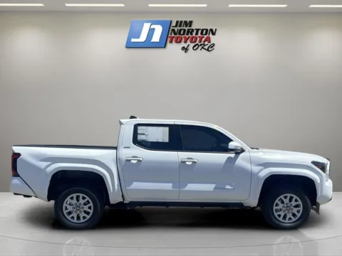 More photos of 2025 Toyota Tacoma Limited at Jim Norton Toyota Of OKC, OK