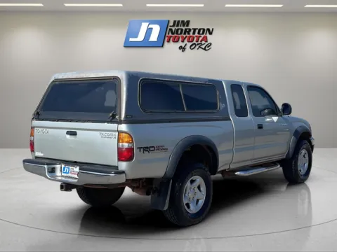 More photos of 2004 Toyota Tacoma PreRunner at Jim Norton Toyota Of OKC, OK