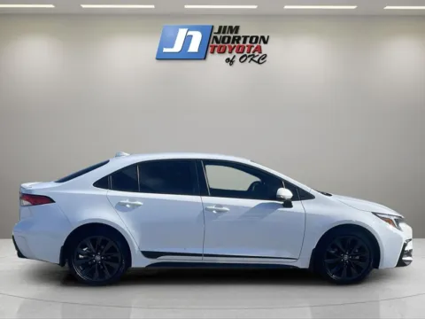 More photos of 2024 Toyota Corolla SE at Jim Norton Toyota Of OKC, OK