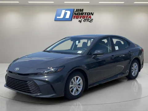 Gray 2025 Toyota Camry LE for sale in Oklahoma City, OK