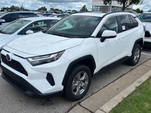 Unknown 2024 Toyota RAV4 XLE for sale in Oklahoma City, OK