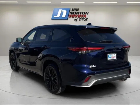 More photos of 2023 Toyota Highlander XSE at Jim Norton Toyota Of OKC, OK