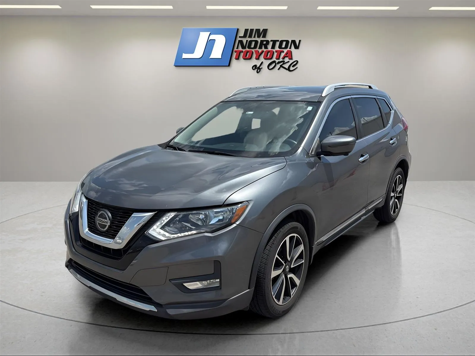 Gray 2019 Nissan Rogue SL for sale in Oklahoma City, OK