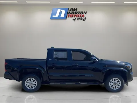 More photos of 2025 Toyota Tacoma Limited at Jim Norton Toyota Of OKC, OK